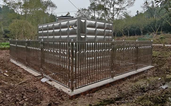 1763963000493208.jpg 供水泵房202(2).jpg